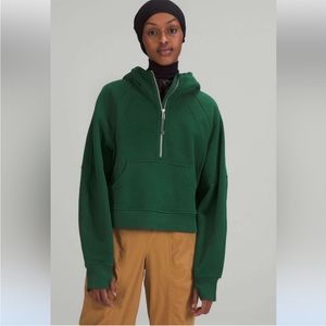 Lululemon Cropped Scuba